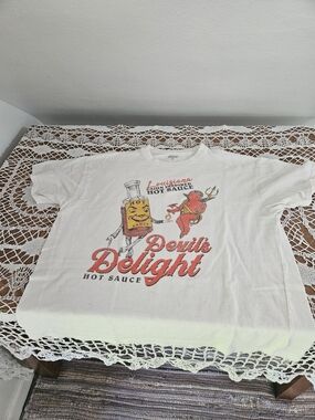 Devil's Delight Hot Sauce Graphic Tee - White & Red